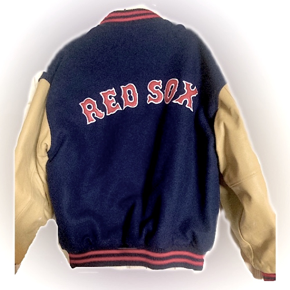 BOSTON RED SOX BOMBER JACKET! NMT! Makes an amazing gift!!! FINAL $ ⬇️!
